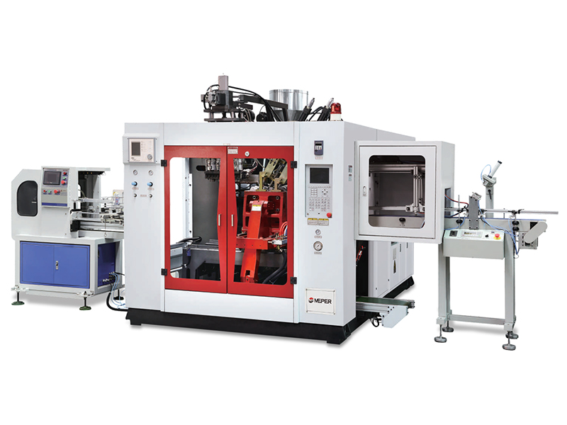 What is the difference between plastic blow molding machine and extrusion blow molding machine?